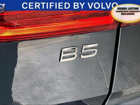 Certified 2023 Volvo XC60 B5 Ultimate w/ Protection Package Premier image 39