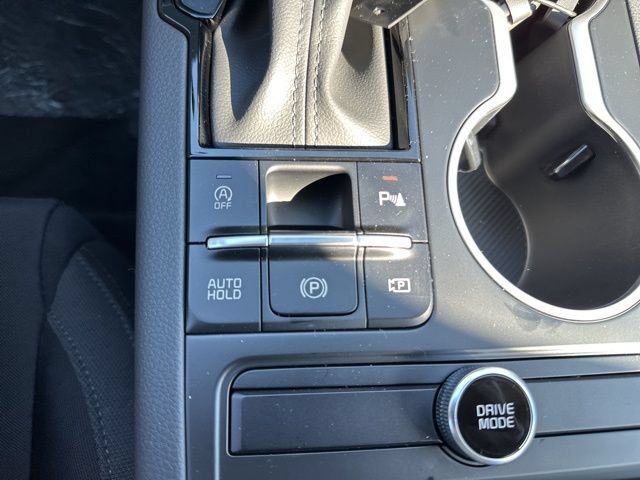New 2026 Kia K5 LXS FWD image 33