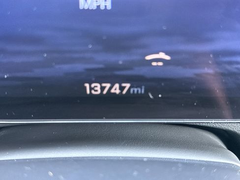 Used 2025 Chevrolet Traverse RS w/ LPO, Floor Liner Package image 22