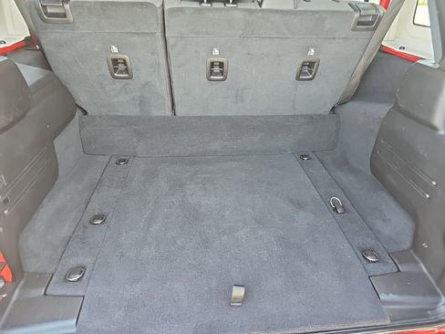 Certified 2025 Jeep Wrangler Unlimited Sahara AWD/4WD image 19