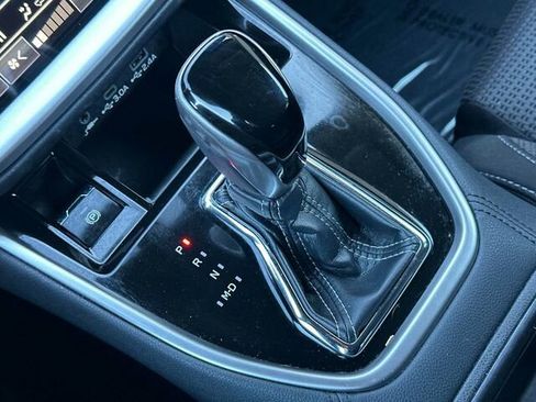 Used 2023 Subaru Outback Premium image 25