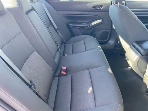 Used 2025 Nissan Altima 2.5 S image 16