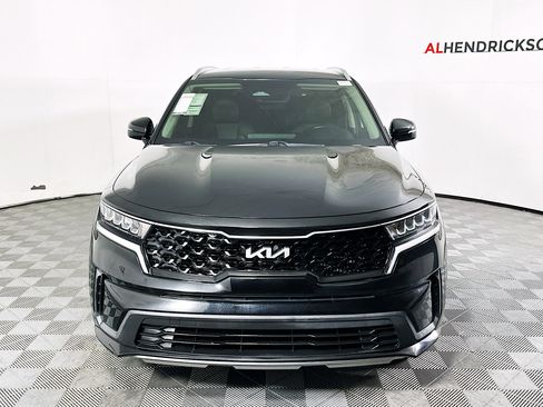Used 2022 Kia Sorento S image 8