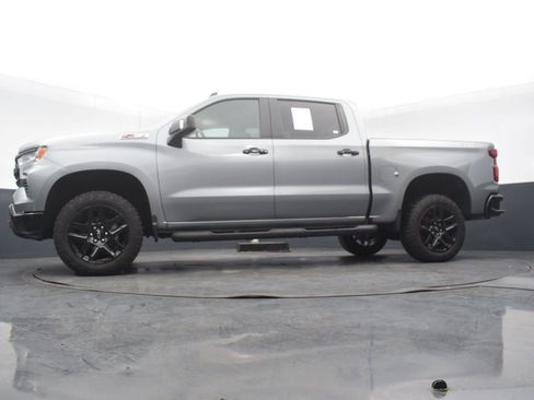 Used 2024 Chevrolet Silverado 1500 LT Trail Boss w/ Convenience Package II image 45
