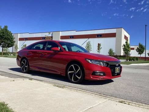 Used 2019 Honda Accord Sport image 1