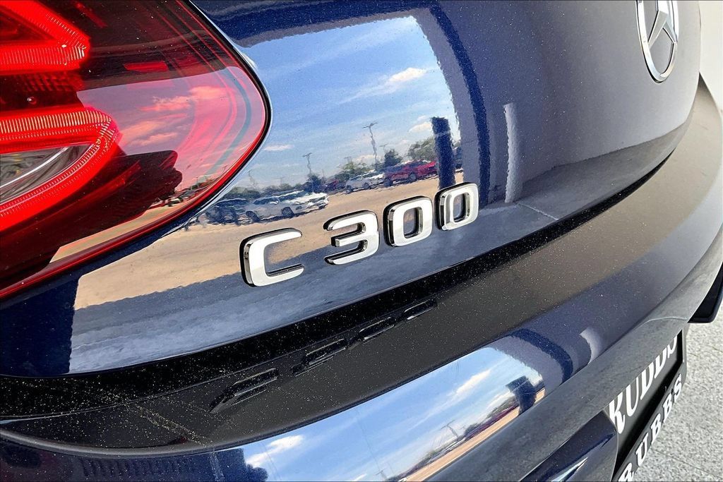 Used 2020 Mercedes-Benz C 300 Cabriolet image 40