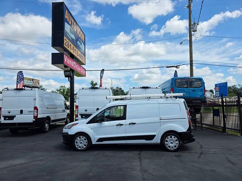 Used 2020 Ford Transit Connect XL FWD image 4