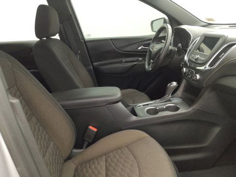 Used 2019 Chevrolet Equinox LT image 21