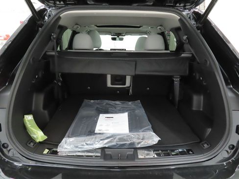 New 2026 Mitsubishi Outlander SEL image 22