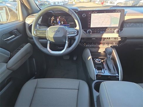 New 2026 Chevrolet Colorado ZR2 w/ Technology Package image 10