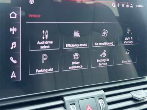 Used 2022 Audi Q5 2.0T Premium Plus image 24