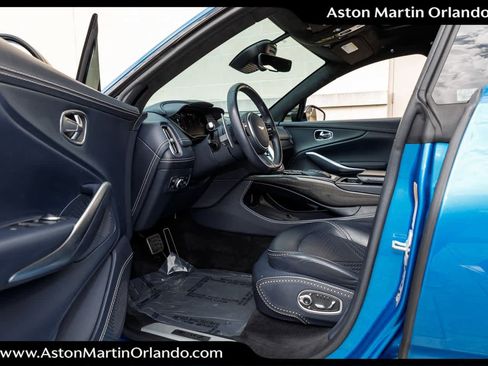 Used 2021 Aston Martin DBX image 3