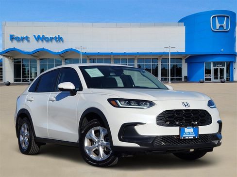 Certified 2024 Honda HR-V LX image 1