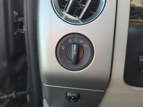 Used 2014 Ford Expedition Limited w/ Equipment Group 301A image 12