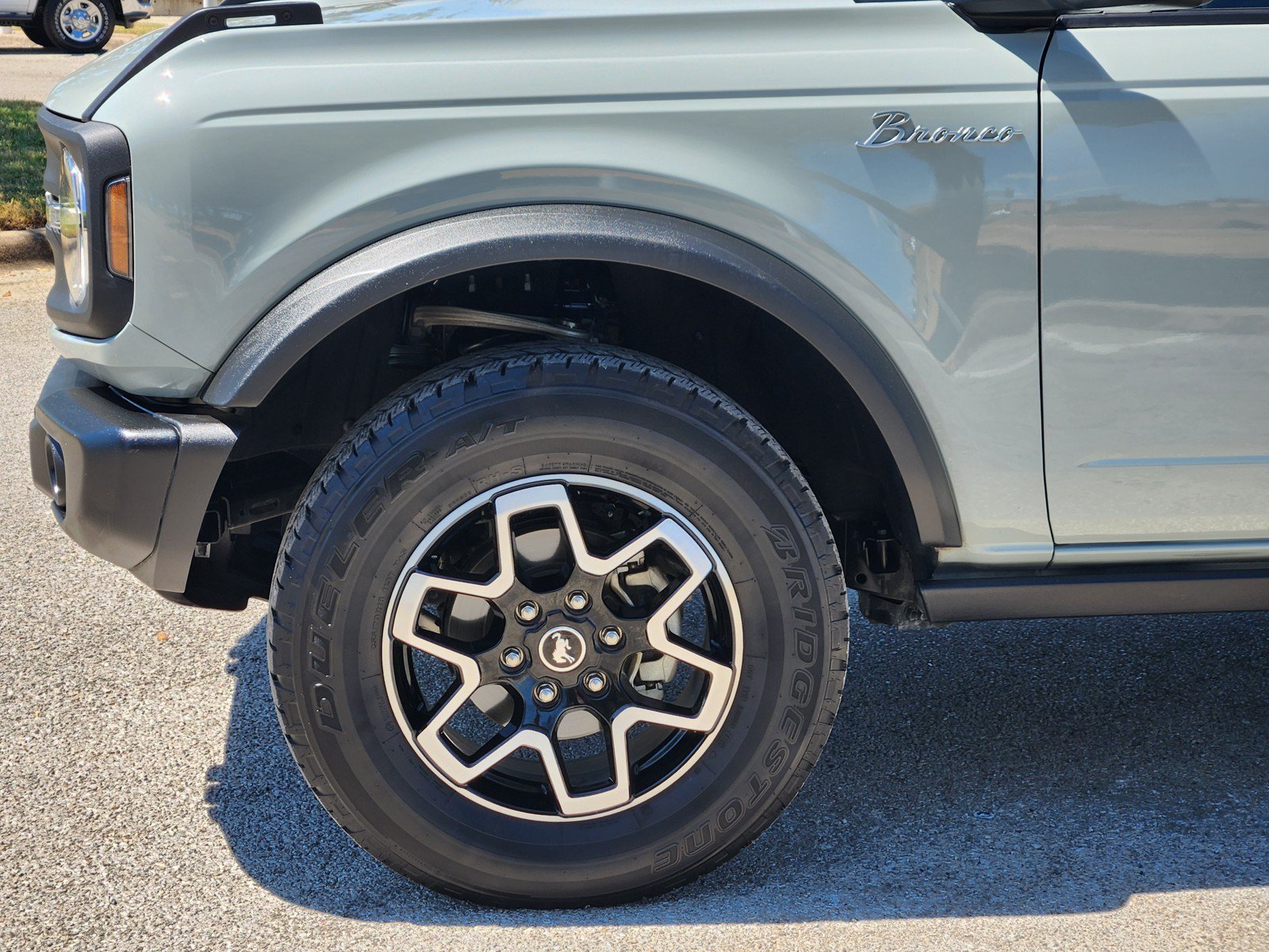 Used 2024 Ford Bronco Black Diamond AWD/4WD image 25