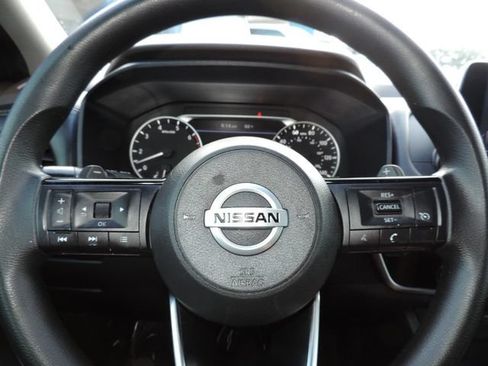 Used 2021 Nissan Rogue S FWD image 25