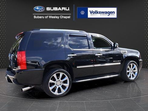 Used 2009 Cadillac Escalade Hybrid RWD image 7