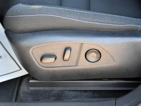 Used 2024 Honda Prologue EX image 17