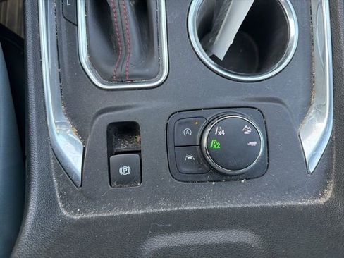 Used 2022 Chevrolet Traverse RS w/ LPO, Floor Liner Package image 24