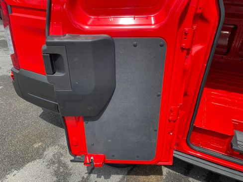 Used 2016 Ford Transit 150 130 Low Roof RWD image 24
