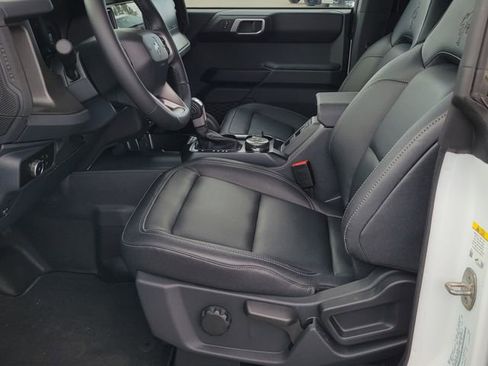 New 2025 Ford Bronco Badlands AWD/4WD image 9