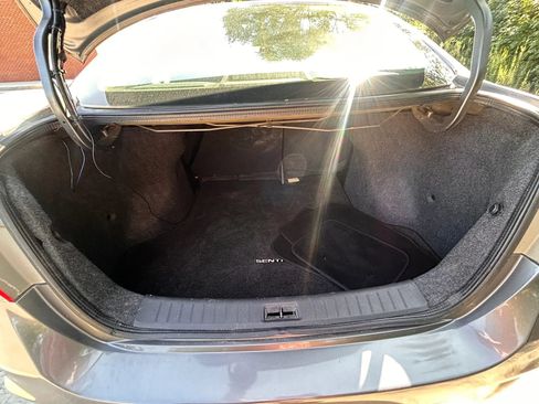 Used 2017 Nissan Sentra S FWD image 8