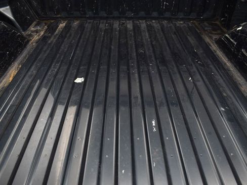 Used 2020 Chevrolet Silverado 1500 LT w/ Texas Edition image 22