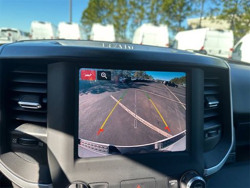 Certified 2022 RAM 1500 Big Horn image 21