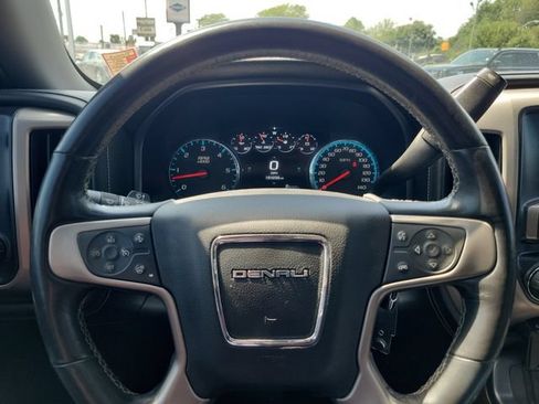 Used 2017 GMC Sierra 1500 Denali w/ Denali Ultimate Package AWD/4WD image 23