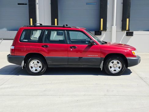 Used 2002 Subaru Forester L AWD/4WD image 6