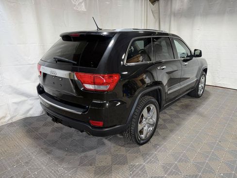 Used 2011 Jeep Grand Cherokee Limited w/ Trailer Tow Group IV AWD/4WD image 8