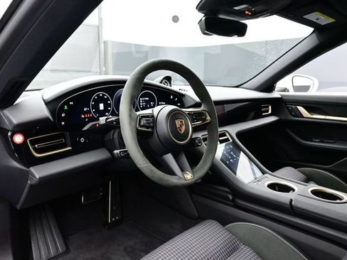 Certified 2025 Porsche Taycan 4S AWD/4WD image 4