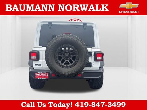 Used 2022 Jeep Wrangler Unlimited Sport AWD/4WD image 5