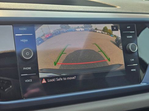 Used 2022 Volkswagen Taos SE image 35