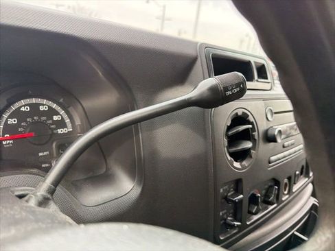 Used 2013 Ford E-350 and Econoline 350 XLT image 34