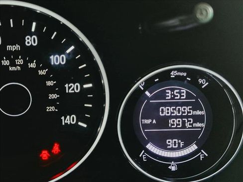 Certified 2021 Honda HR-V Sport image 10