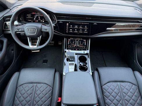 New 2026 Audi SQ8 Prestige image 15