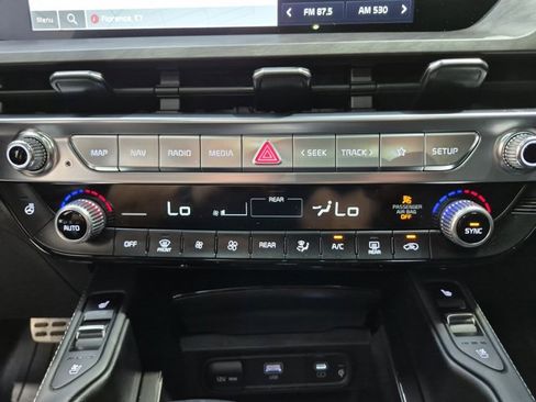 Certified 2024 Kia Telluride SX Prestige X-Line AWD/4WD image 24