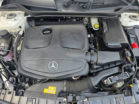 Used 2020 Mercedes-Benz GLA 250 4MATIC image 26