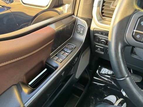 Certified 2022 Ford F150 Lariat w/ Equipment Group 502A High AWD/4WD image 32