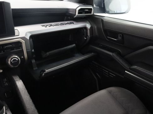 Used 2025 Toyota Tacoma SR5 RWD image 22