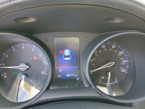 Used 2018 Toyota C-HR XLE image 25