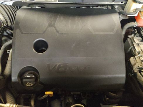 Used 2019 Chevrolet Traverse LT FWD image 30