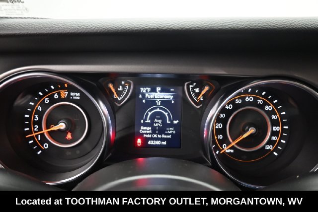 Used 2022 Jeep Gladiator Sport AWD/4WD image 14
