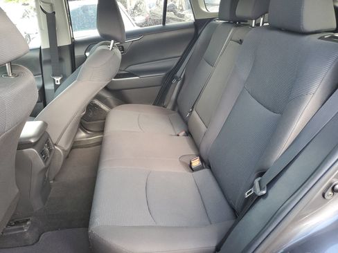 Used 2022 Toyota RAV4 LE FWD image 11