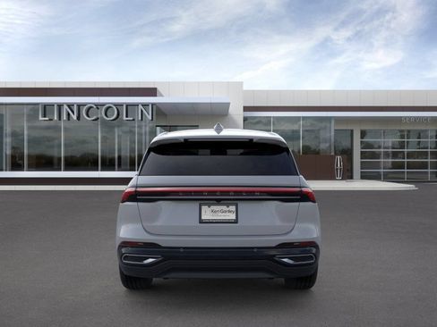 New 2026 Lincoln Nautilus Premier w/ Equipment Group 102A AWD/4WD image 5