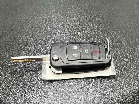 Used 2015 Buick Encore Leather AWD/4WD image 36