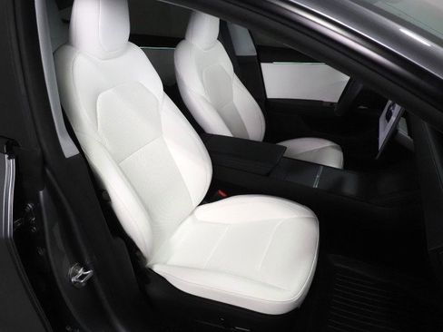 Used 2025 Tesla Model 3 Long Range image 2