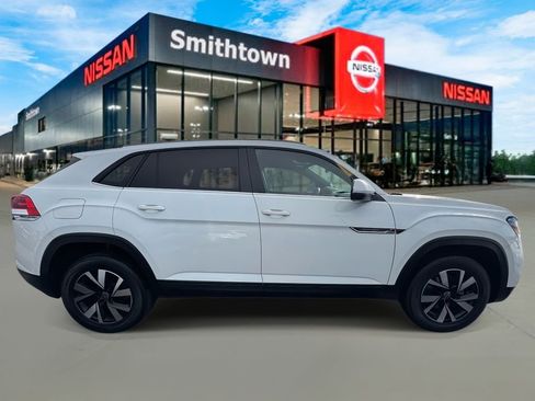 Used 2021 Volkswagen Atlas Cross Sport SE image 7