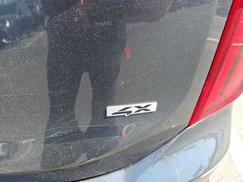 Used 2023 Kia Telluride S image 9